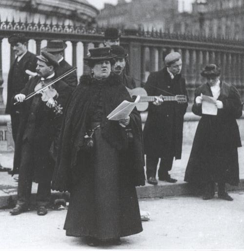 chanteuses de rue 1900